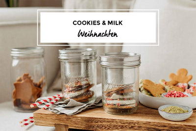 Cookies und Milch in der Lunchbox
