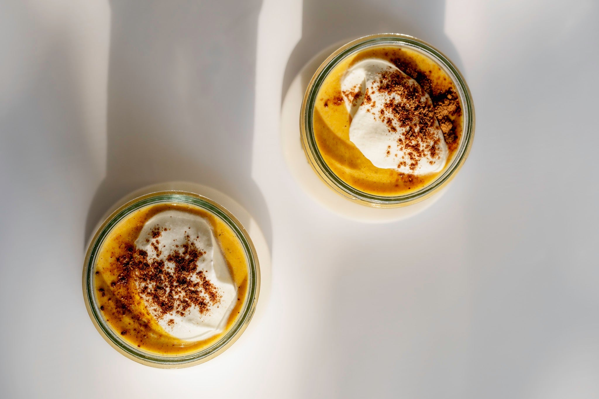 Kürbis Chai Kefir Smoothie: Herbstlicher Genuss für dein Immunsystem ...