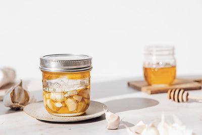 So gesund ist Fermentieren - Honey Garlic Rezept