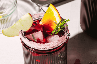 Winterliche Kombucha-Kreationen: Getränke für die Feiertage