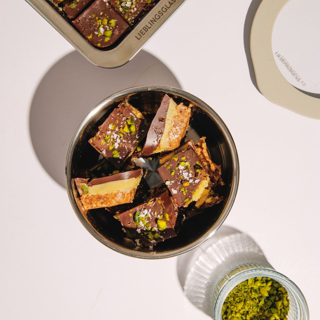 Lieblingsglas Tahini-Dattel-Bites in Edelstahldose